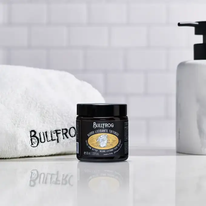 Bullfrog nabłyszczające masło do tatuażu 100ml