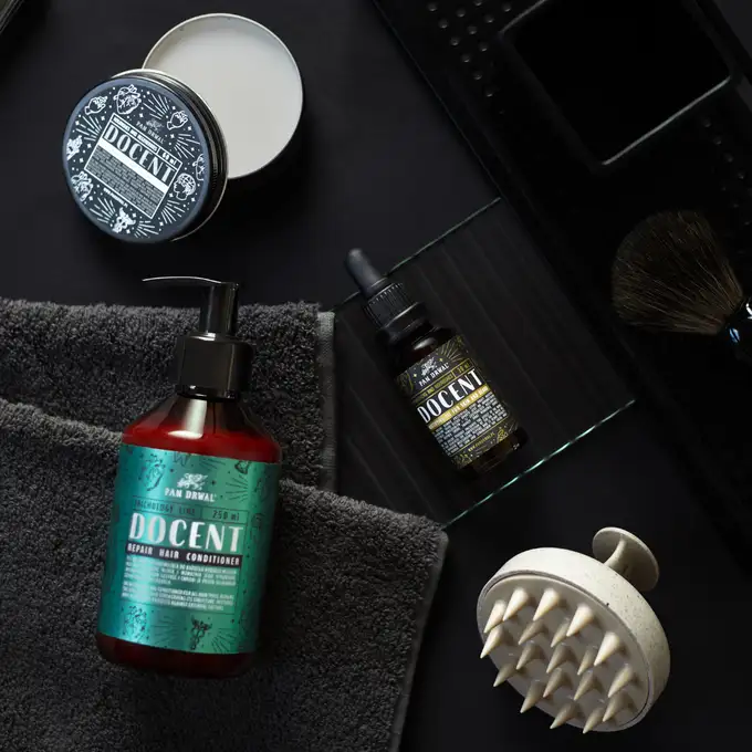 Pan Drwal Docent - Matujący olejek do brody i skóry 30 ml