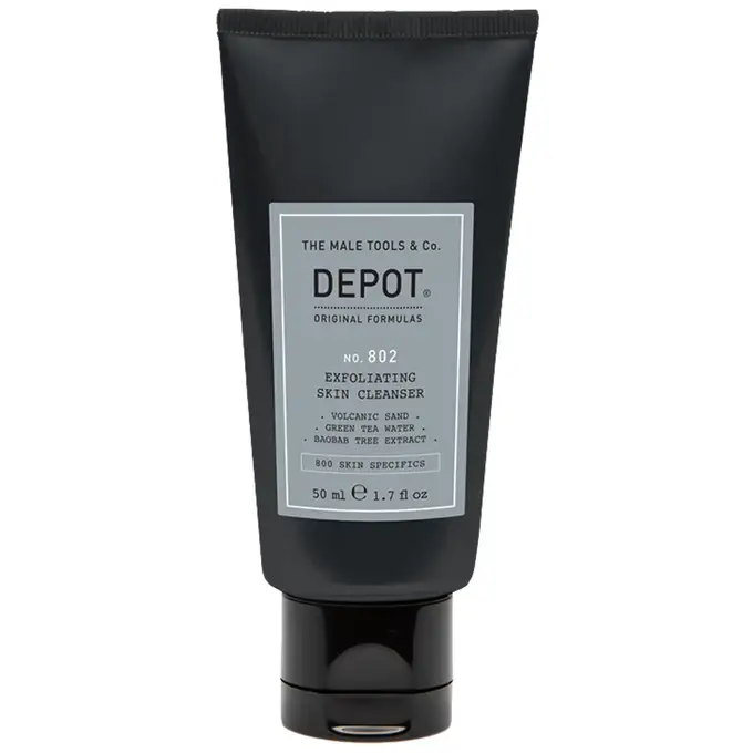Depot 802 Oczyszczający peeling do twarzy z węglem aktywnym o potrójnym działaniu 50ml