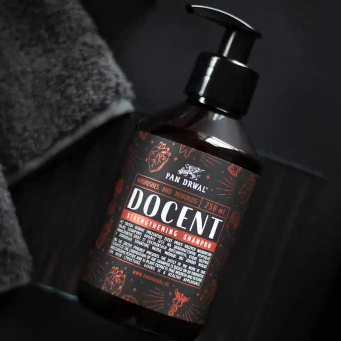 Pan Drwal Docent - Szampon wzmacniający do włosów 250 ml