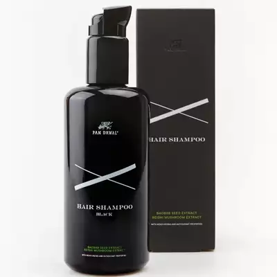 Pan Drwal Black - Oczyszczający szampon do włosów z kompleksem 12 ekstraktów roślinnych 200 ml
