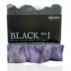 Cellar Door Black no.1 - mydło w kostce o  intensywnym drzewnym zapachu 142g 