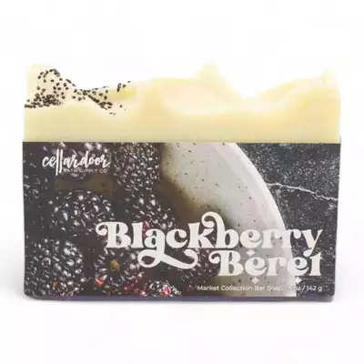 Cellar Door Blackberry Beret - mydło w kostce o wyjątkowo męskim zapachu jeżyny oraz wanilii 142g