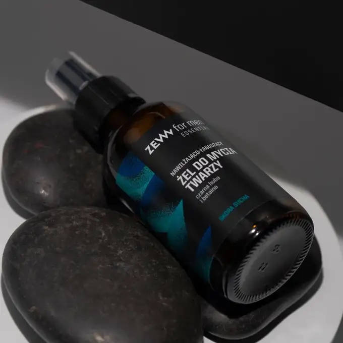 ZEW - Essential care - Nawilżająco łagodzący żel do mycia twarzy przeznaczony do cery suchej z czarną hubą i betainą 100ml