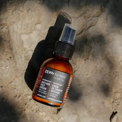 ZEW - Essential care - Regenerujący krem do cery tłustej i mieszanej z czarną hubą i skwalanem 50ml