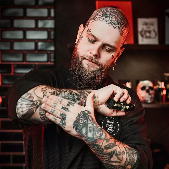 Angry Beards Tattoo highlighter Travis Ink - krem nabłyszczający do tatuażu 50ml