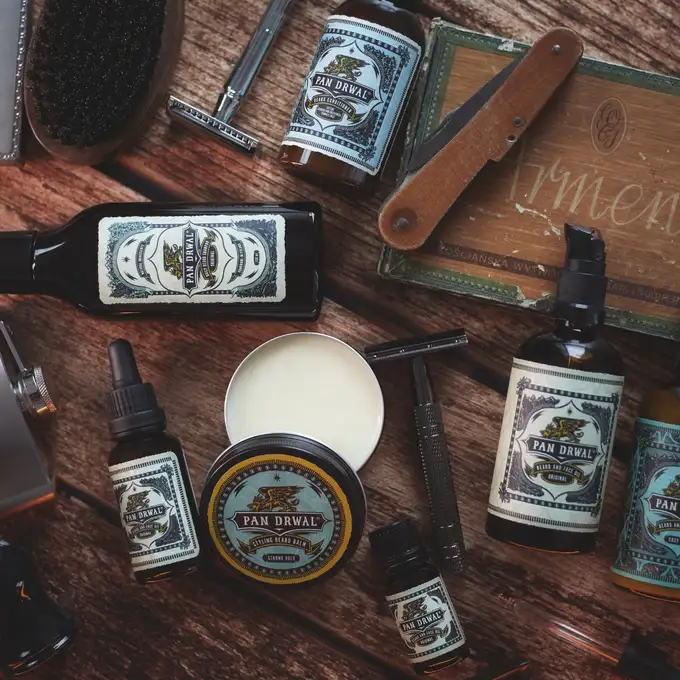 Pan Drwal Original - Puder do stylizacji włosów o męskim zapachu mięty i eukaliptusa 20 g