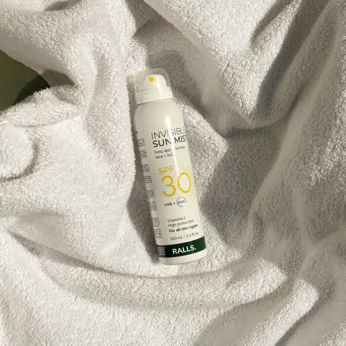 Ralls Invisible Sun Mist - Sucha mgiełka SPF30 dla aktywnych do twarzy i ciała 100ml