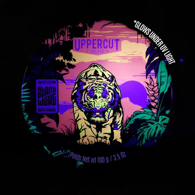 Uppercut Matt Pomade Black Light Limited - Matowa pomada do włosów średni chwyt 100g