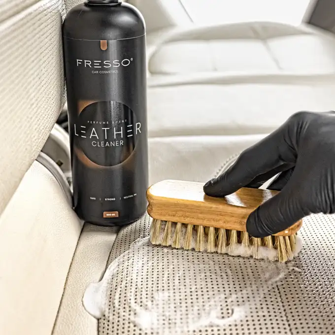Fresso Leather Cleaner – Produkt do czyszczenia skóry, neutralne pH 500ml