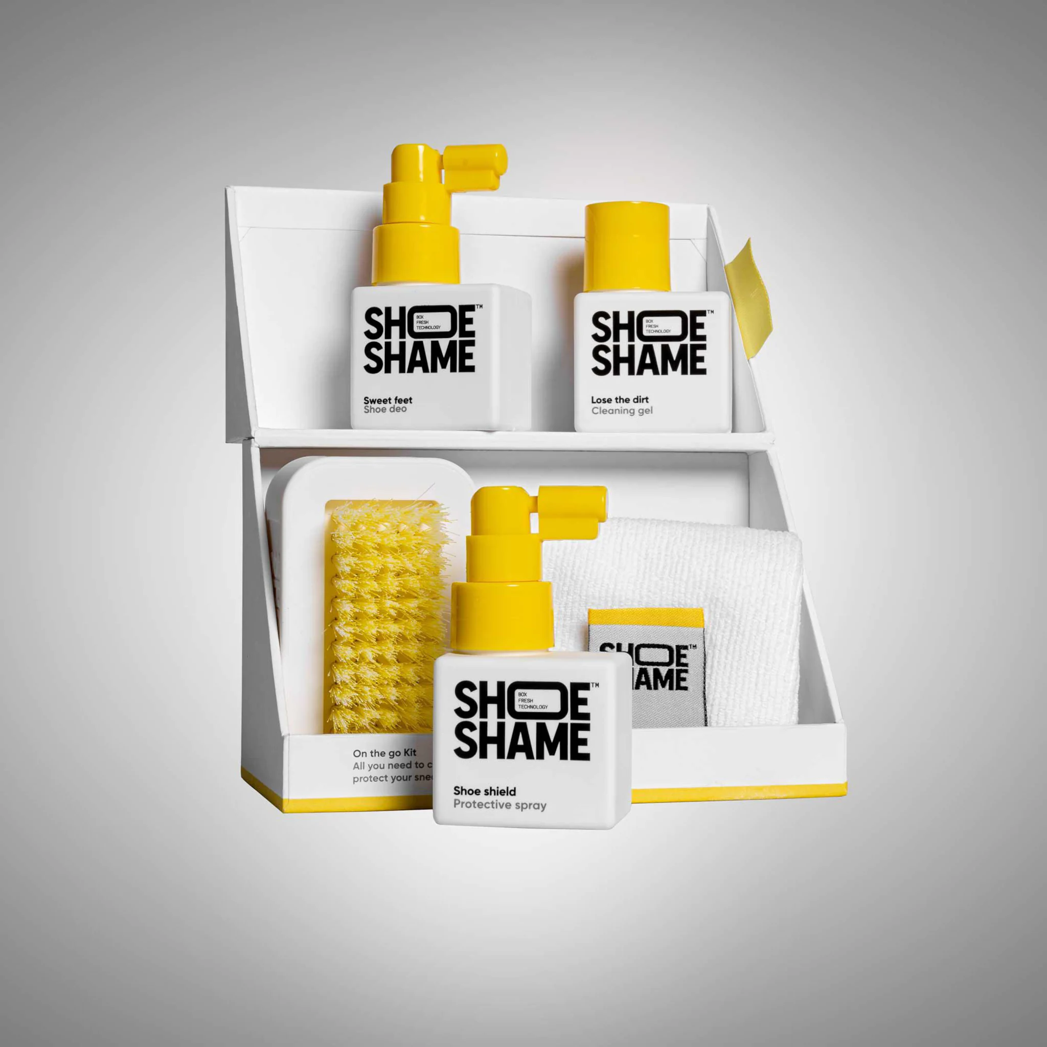 Shoe Shame - On the go kit, kompletny zestaw do czyszczenia butów (szczotka, żel, ręcznik, impregnat i dezodorant)